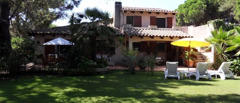 La villa
