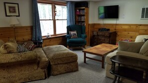 Den/Gameroom