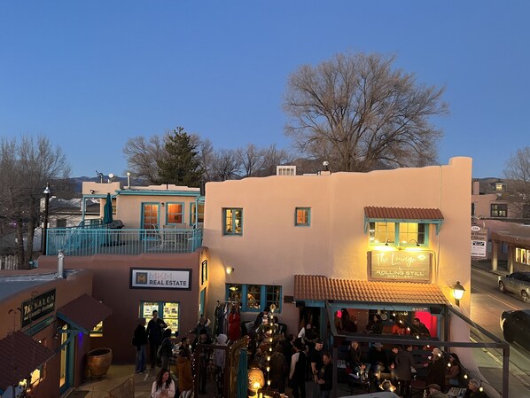 Side view of the Rooftop Apartment, overlooking the courtyard.  