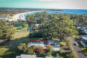 House proximity to Mollymook beach