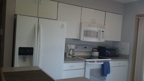 new stove and refrigerator