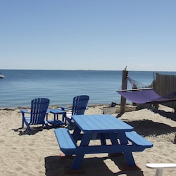 picnic table for your use