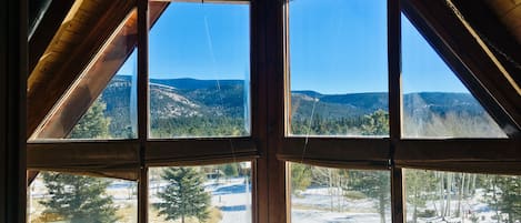 Front windows overlooking the mountains