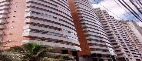 Frente Edificio