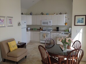 Full kitchen