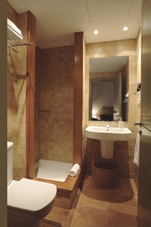 Toilette with shower 