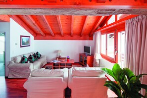 View of lounge from the dining area