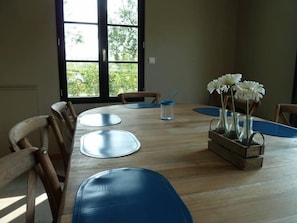 SALLE A MANGER