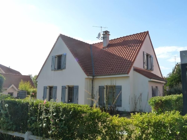 VUE EXTERIEURE