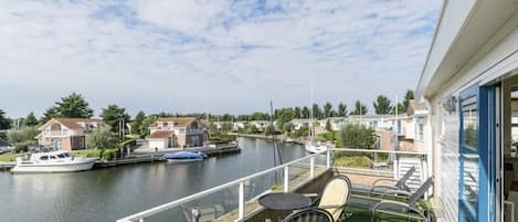 Panorama Aussicht von die Terrasse oben