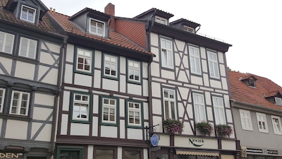 2 room apartment in the heart of Quedlinburg with free parking