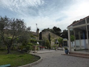 Véranda donnant sur le jardin