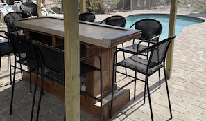 Tiki Bar