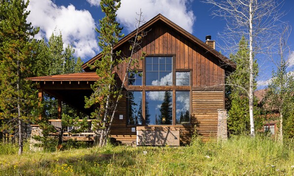 Moosewood A exterior1