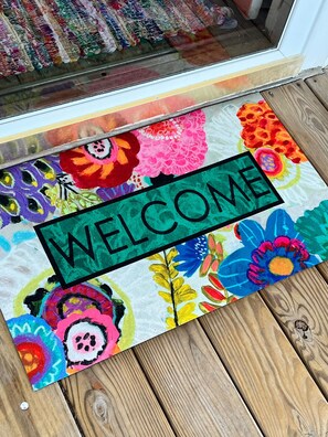 Come on in!! 
