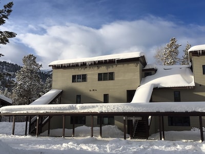 Jackson Hole Condo, 5 Miles from Grand Teton National Park,4 miles to ski resort