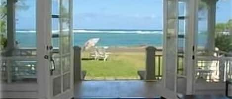 The cottage is oriented for an oceanview from most rooms.