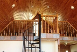 Loft with 2 full sized futons.