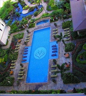 Enjoy the view of the cool blue lap pool from the lanai. 