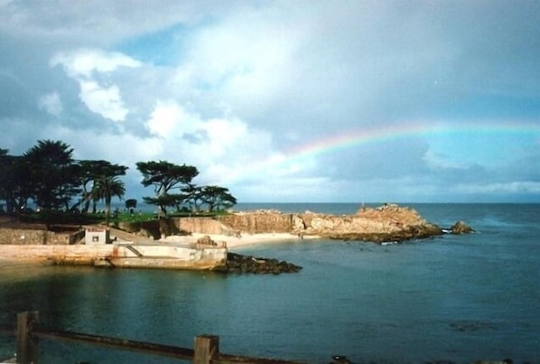 Lovers Point Beach
1 Block Away