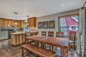 Dining Room-Seats Up To 12 People