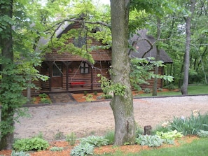 Exterior Front, The Galena Log Home, Galena IL - Vacation Rental Home