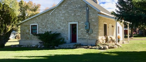 Pioneer Stone Cottage at Spring City