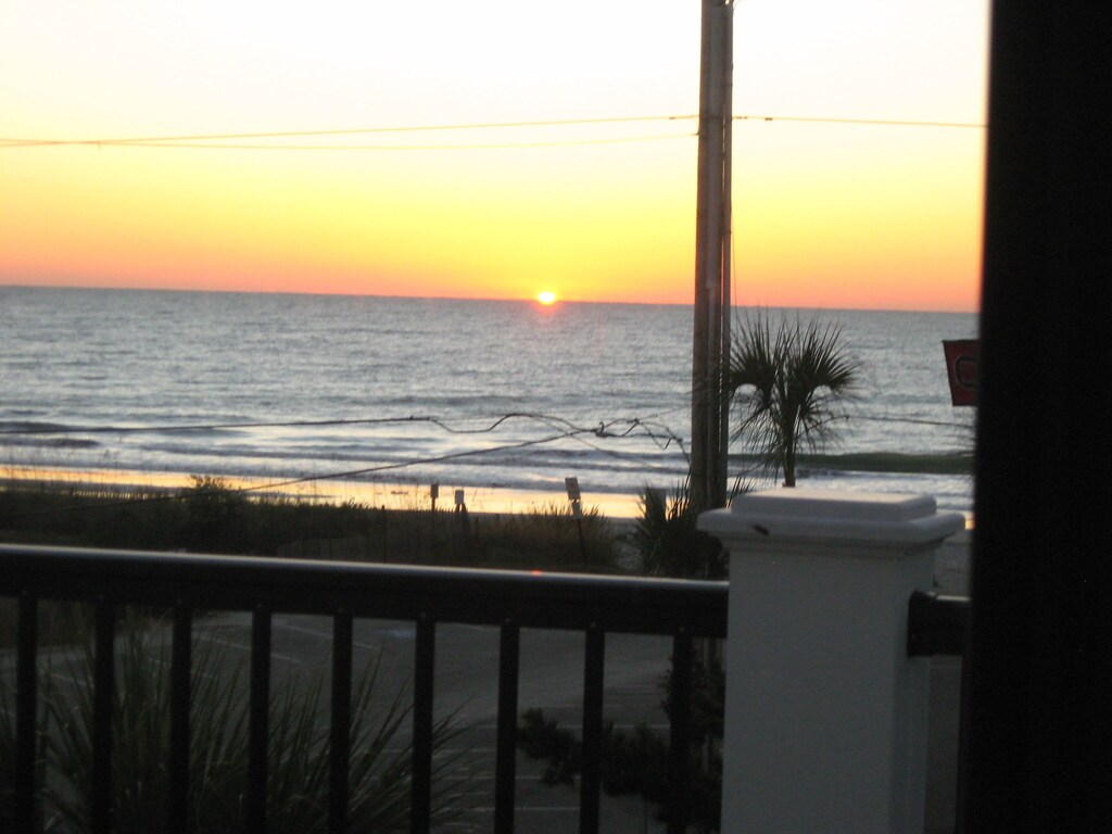 Watch the Sunrise From Bed I - Portobello II
