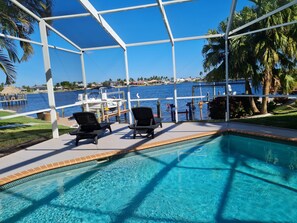 poolarea with view to the lake