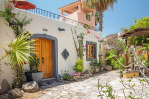 Casa Linda, 2 BD and  2.5 BA In Loreto Bay