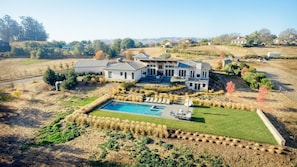 The splendor of your own Sonoma estate tucked within the famous Carneros region