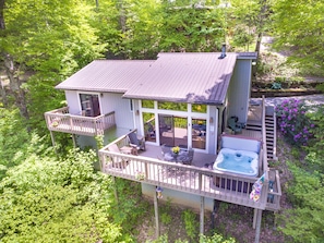 Bird’s eye view of Bella Vista.