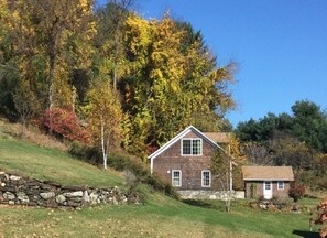 Cottage setting