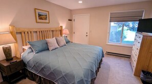 Beaver Creek West Condo W-1 Master bedroom with King bed