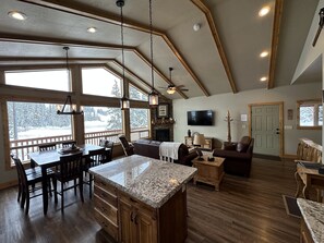 Fantastic views of the ski slopes and mountains from the kitchen.