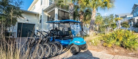 6 Seater Golf Cart &amp; 4 Adult Bikes!