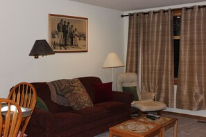 Sleeper couch, new foam mattress!