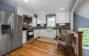 Fully equipped kitchen with high-end Kitchen Aid appliances