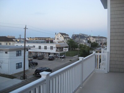 Spacious condos 2 blocks from beach and boardwalk