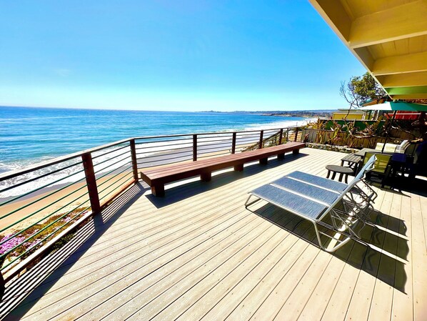 Spacious Oceanfront Deck w/ Gas Grill