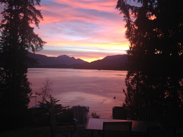 Amazing Sproat Lake  Sunset