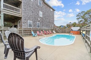 Dive into the clear blue private swimming pool or sunbathe on one of the poolside chairs.