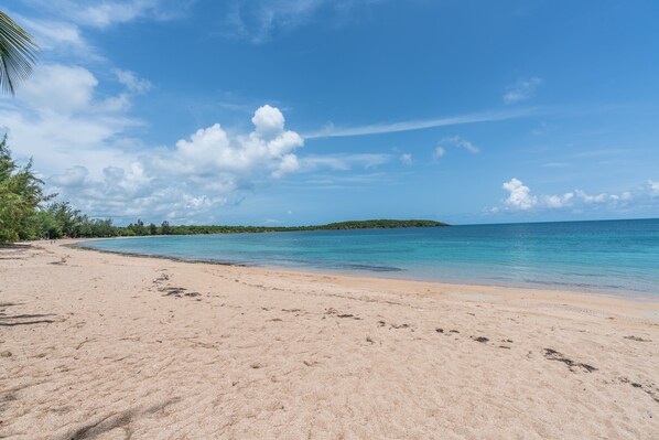 Seven Seas Beach