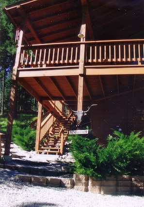 Covered stairway for winter use