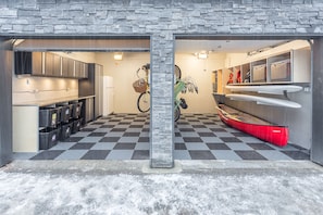 Stocked Whistler
Garage: 6x bikes, 2x SUPs, 1x canoe, 2x coolers, camp chairs