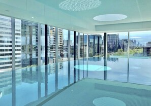 pool on level 7