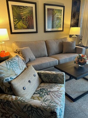 Living room 2