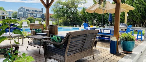 Cabana with bluetooth speakers and refrigerator