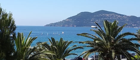 Sur la terrasse Vue superbe sur l' Esterel 