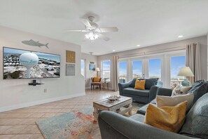 Flat screen TV and Gulf viewing